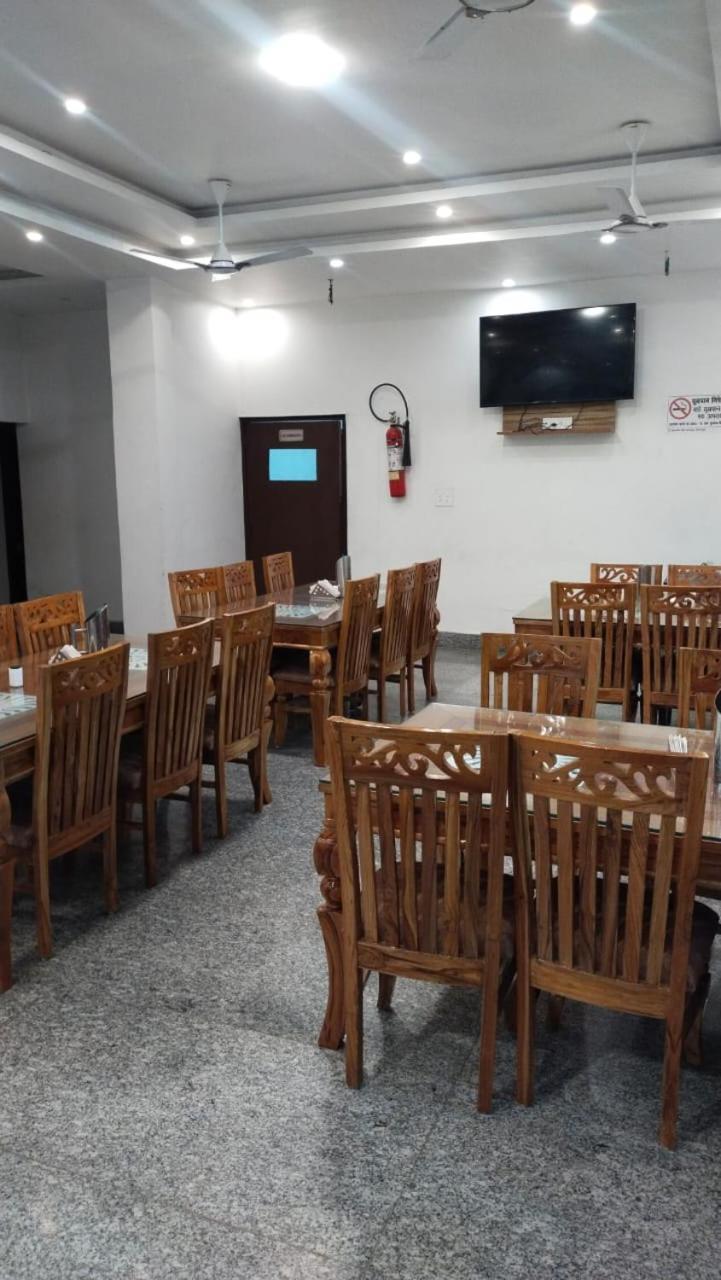 Alaknanda Motel & Restaurant Rudraprayāg Exterior foto